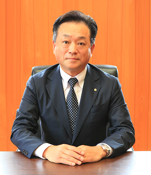 代表取缔役社长　秋田博史